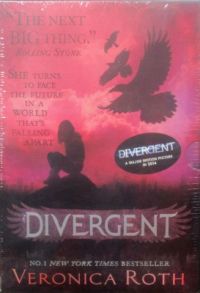 Divergent Series Boxed Set (Set of 3 Books) (English) (Paperback): Book by Veronica Roth Divergent Series Boxed Set (Set of 3 Books) (English) (Paperback): Book by Veronica Roth