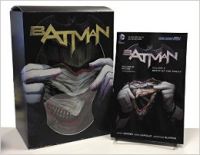 Batman: Death of the Family Mask and Book Set Batman: Death of the Family Mask and Book Set