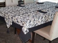 Lushomes Coins Printed 6 Seater Small Table Linen Set
