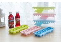 Kreativekudie 33 Cubes Plastic Ice Tray With Storage Box Spoon