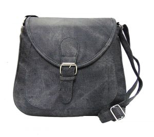Buy Estoss Mest1231 Grey Sling Bag online