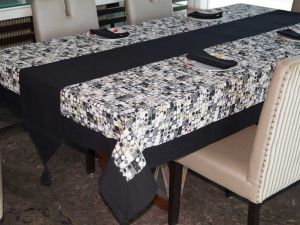 Buy Lushomes Coins Printed 6 Seater Small Table Linen Set online