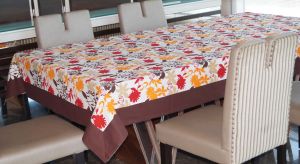 Buy Lushomes 6 Seater Ragular Leaf Printed Table Cloth online