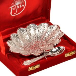 Vivan Creation Silver Polish Oval Shape Brass Bowl With Spoon 268