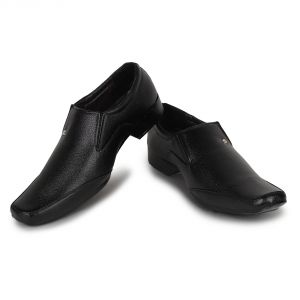 Buy Buwch Men Formal Black Shoes online