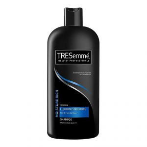 Buy Tresemme Vitamin E Luxurious Moisture Shampoo For Dry Or Dull Hair - 900ml online