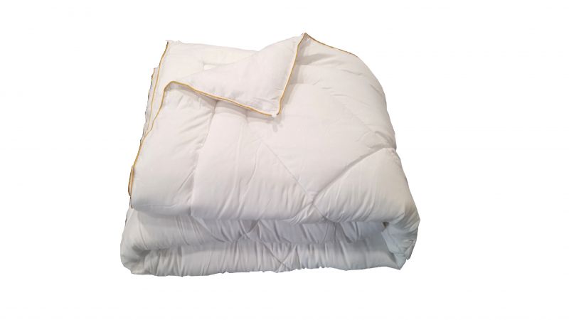 Buy Welhouse India Luxury Super Microfiber Double White Comforter online