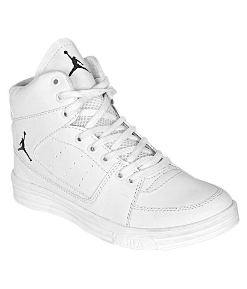 Buy Full White Casual Shoes For Boys 