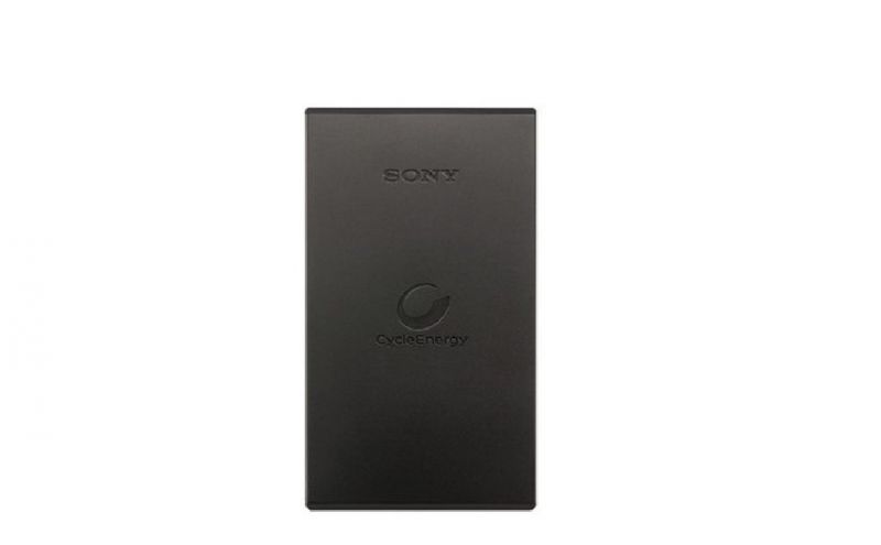 Sony CPF2LS USB Portable Power Supply with 7000 mAh 