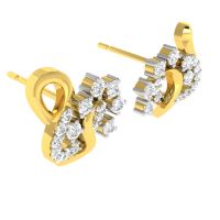 Avsar 18 (750) And Diamond Sachi Earring (code -ave342a)