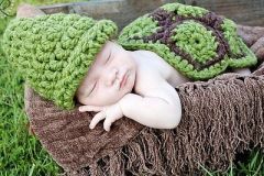 Handmade New Baby Infant Turtule/Tortoise Crochet