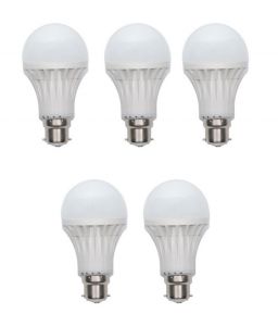 Led bulbs - Vizio 7 Watt LED Bulb - Set of 5