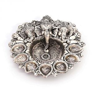 Idols & Decoratives - Vivan Creation Pretty White Metal God Ganesha Silver Dia Idol 319