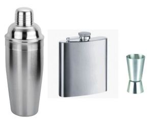 Cocktail Shakers - Cocktail Shaker  Hip flask and Peg Measure Combo
