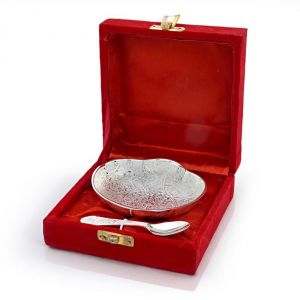 Buy Vivan Creation Silver Polished Oval Shape Brass Bowl n Spoon online