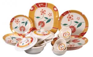 Buy Attractive Collection Of 32 Pcs. Dinner Set online
