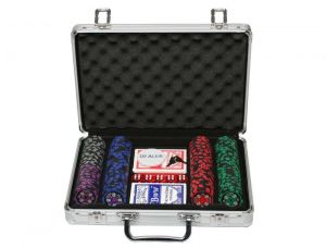 Buy Sands Incorporation 200 Denomination Clay Chips Poker Game Set online